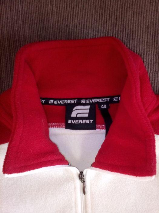 Флисовая кофта бренда 'EVEREST'