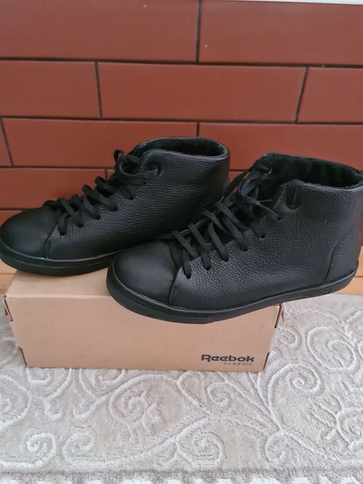 Демісезонні шкіряні черевики Kersi