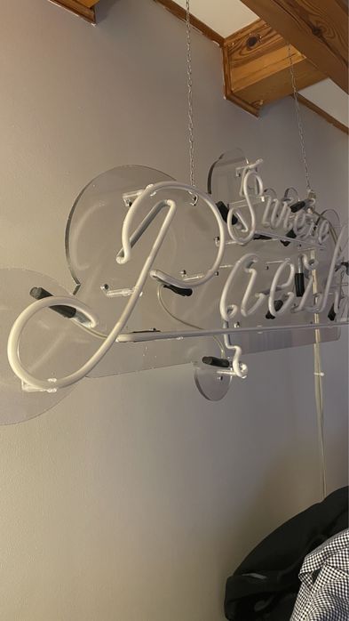 Neon reklama….