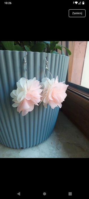 Kolczyki kwiaty podwójny kolor kremowy i jasny różowy