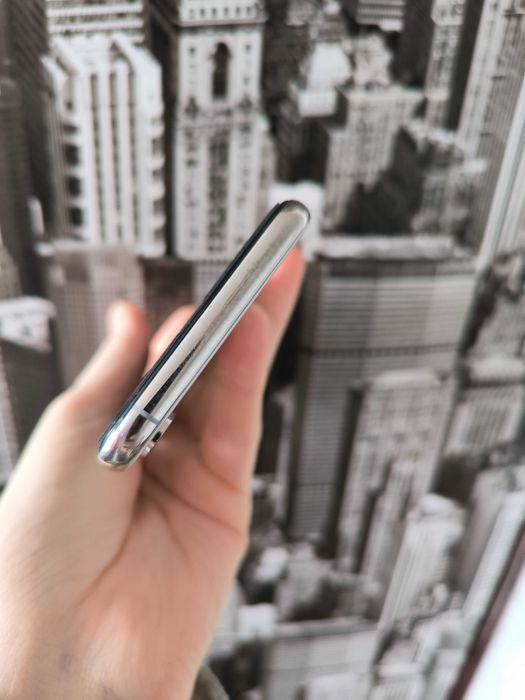 iPhone xs 256 Гб neverlock