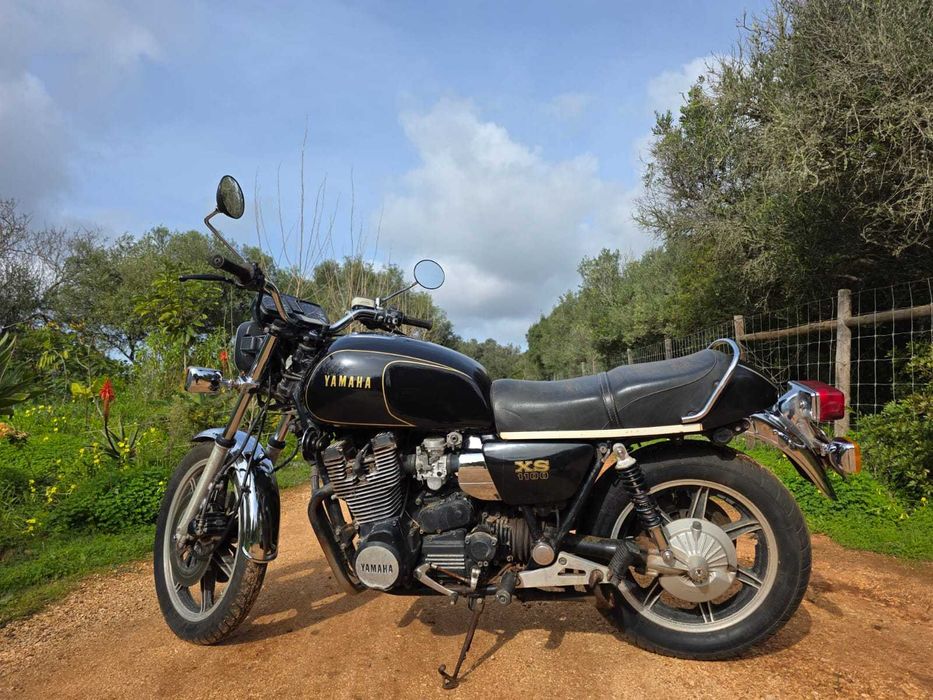 Yamaha XS1100 Clássico
