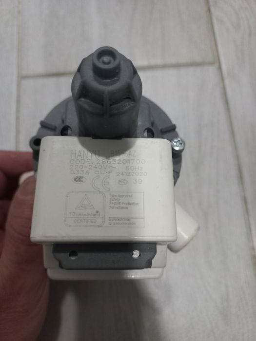 Сливной насос (помпа) в сборе Beko WUE6636XAW