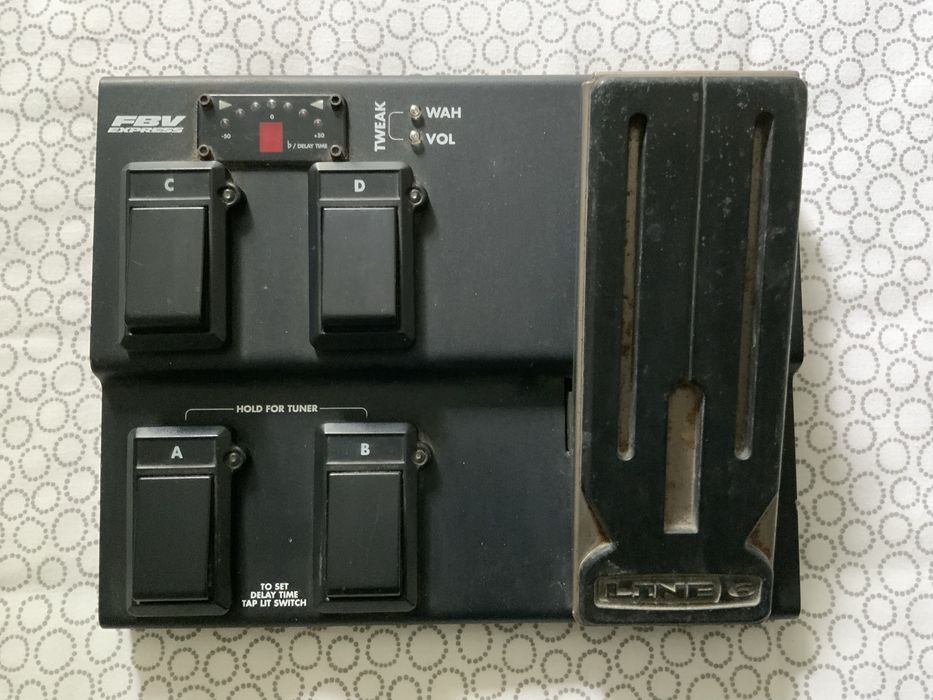 Pedal de efeitos de guitarra Line 6 FBV