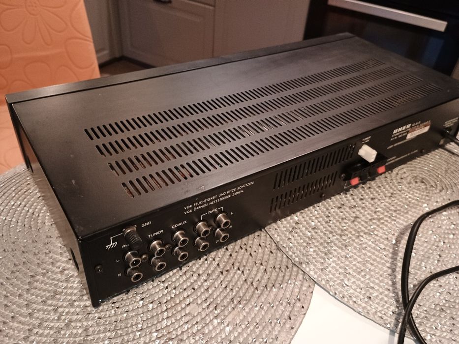 Wzmacniacz stereo UHER VG815