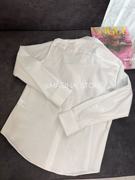 Нові білі сорочки Zara XS S L у смужку прямі оригінал