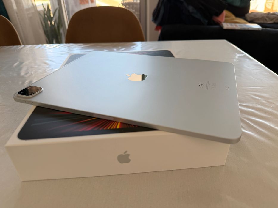 iPad Pro 12.9 5ª geração 128GB - Silver