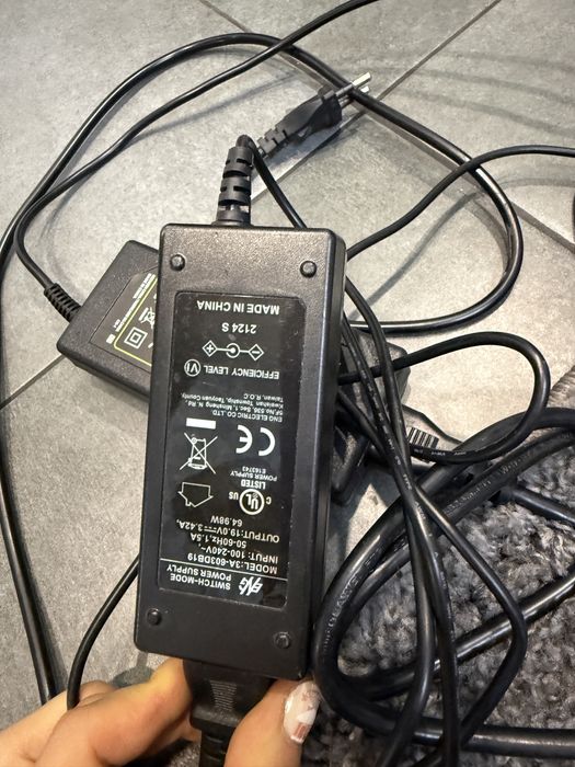 Блок живлення 100 грн