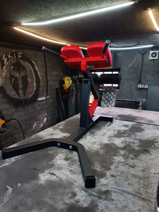 Гиперэкстензия регулируемая/ тренажер для спины