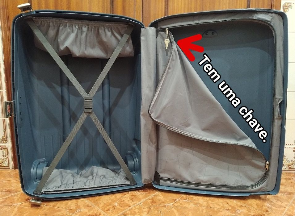 Mala Samsonite malas viagem casa quarto apartamento vivenda.