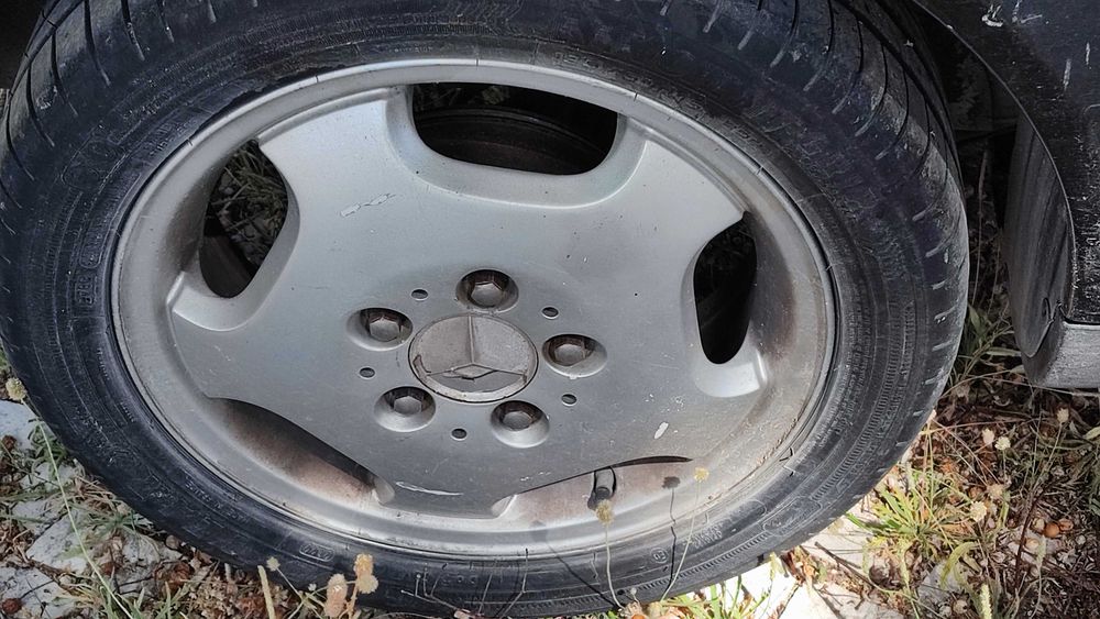 jantes 15 Mercedes classe A - pneus GoodYear 195/50 R15