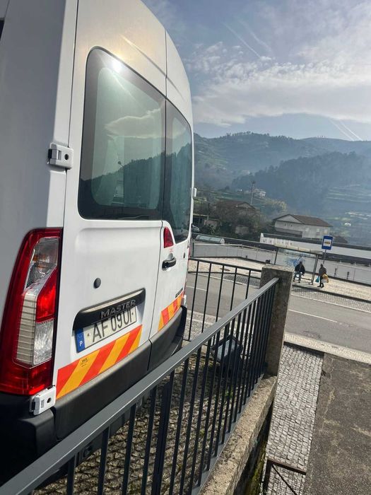 Mini-Bus Renault Master 16 lugares