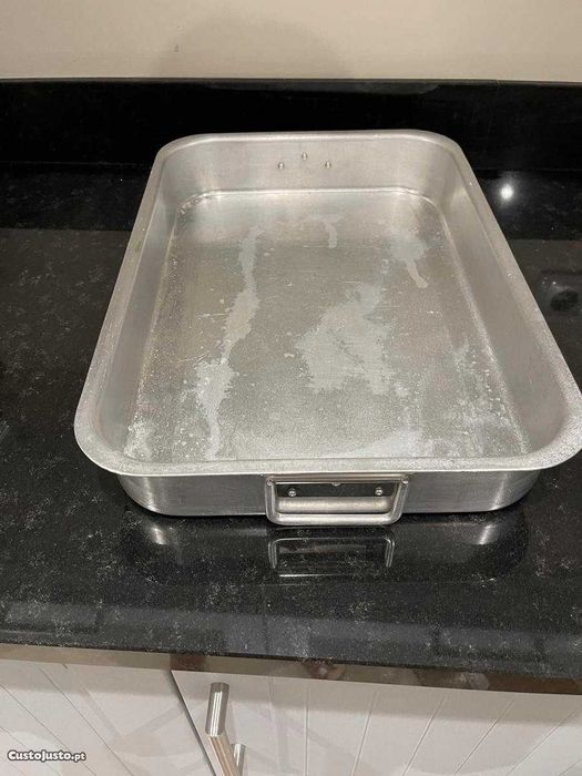 Tabuleiro profissional em aço inoxidável para hotelaria