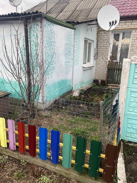 Продається будинок 1/4