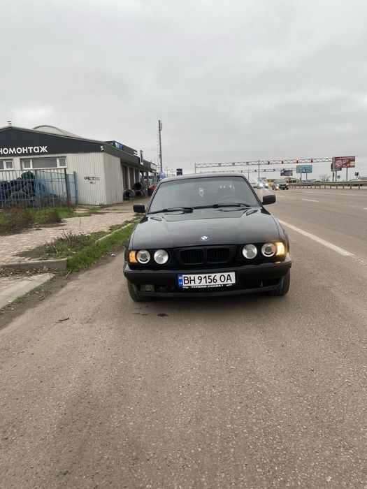 Автомобиль BMW E34 M50B25 Рестайлинг