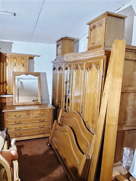 Porządna sypialnia dębowa komplet z Belgii