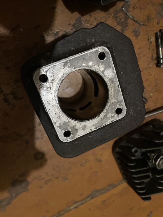 Продам мотор honda tact af 24 , торг.