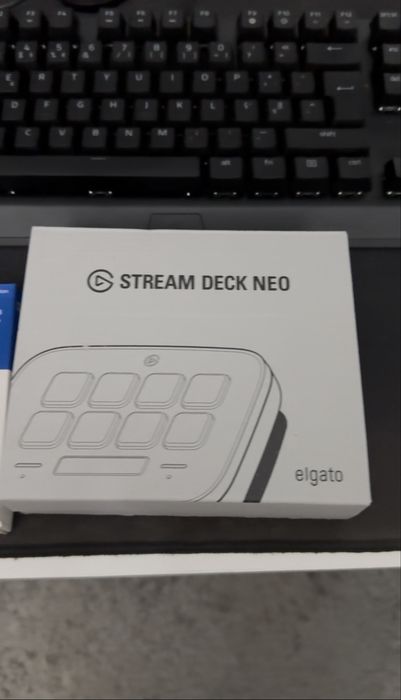 Stream Deck Neo (Bom Estado)