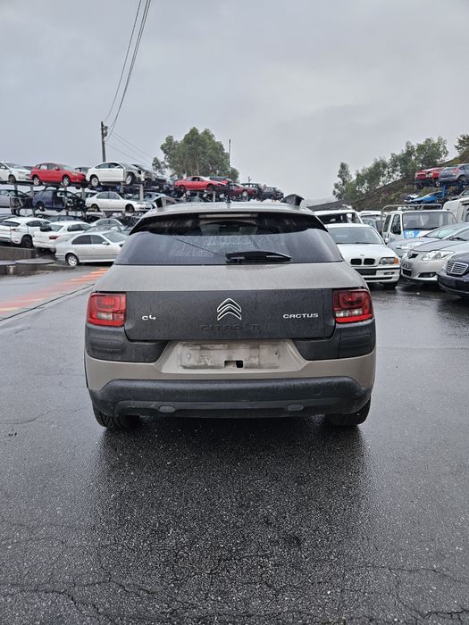 Citroën C4 Cactus 1.6 BlueHDi de 2016 para peças