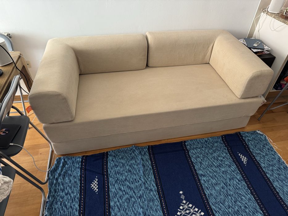 [Como Novo] Sofá Cama Bloom