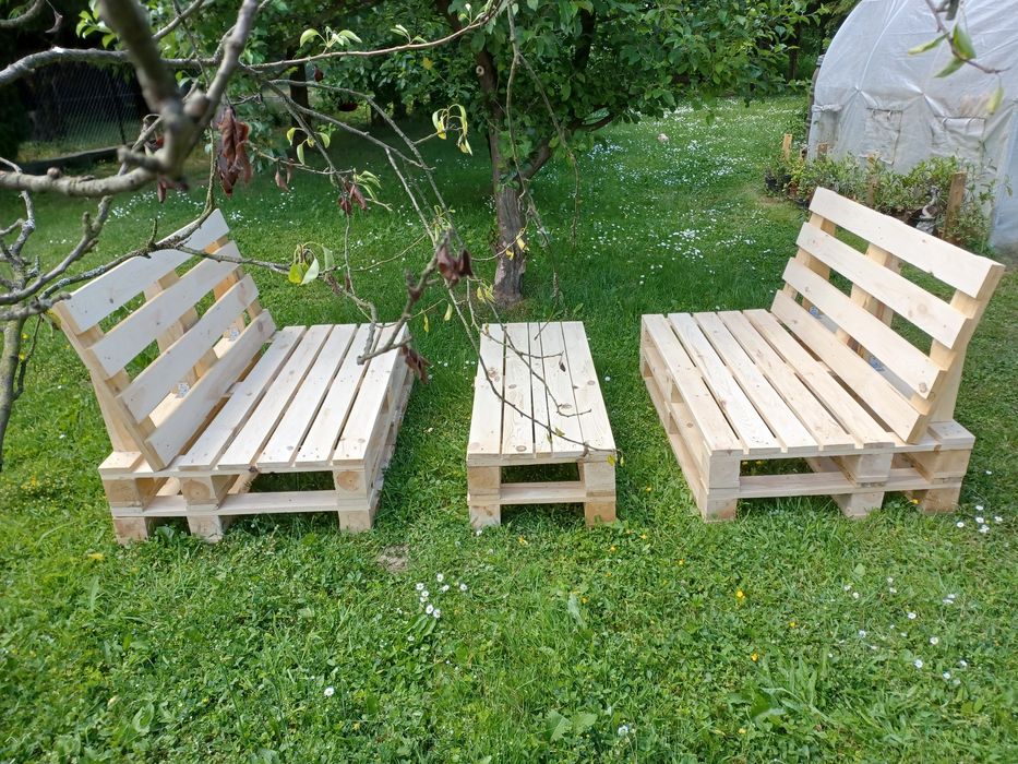 Meble ogrodowe z palet, możliwy dowoz