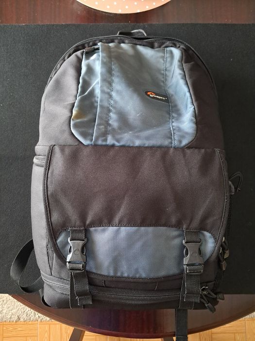 Mochila Lowepro Fastpack