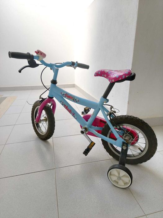 2 Bicicletas de Criança (Berg 12'' e B'Twin 16'') + Trotinete Oxelo - Também vendo em separado
