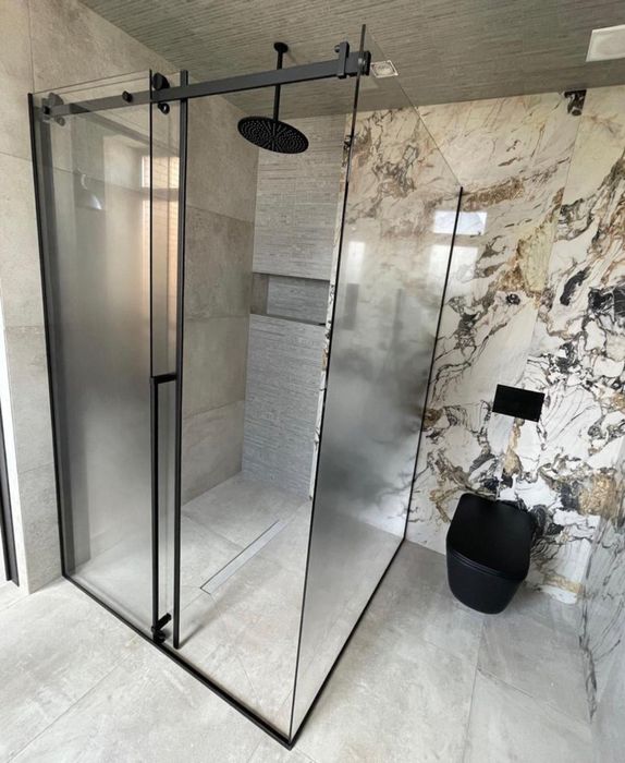 Душові кабіни,скляні перегородки, шторки на вану