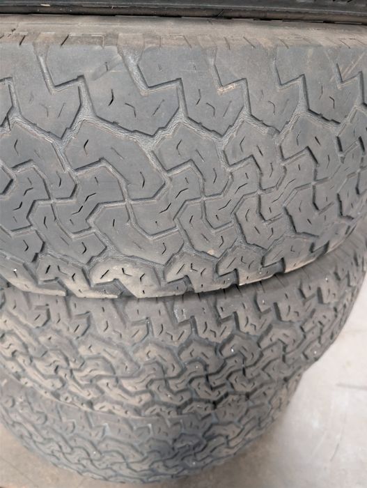Pneus 4x4 245/70 R16