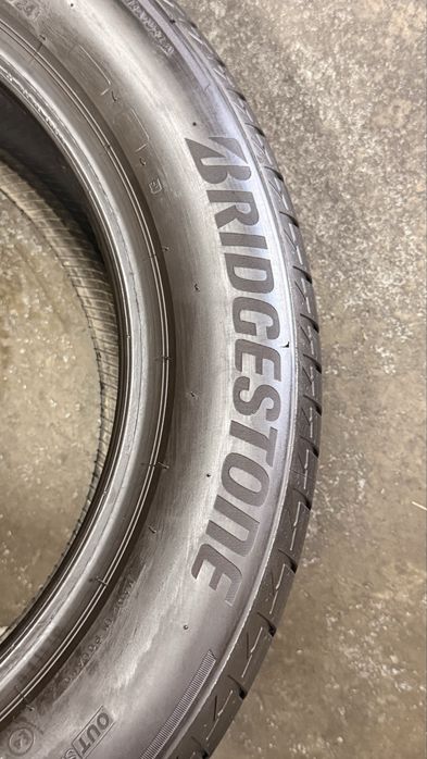 Pneus 225/55r17 Bridgestone Turanza T005 * com 95% piso