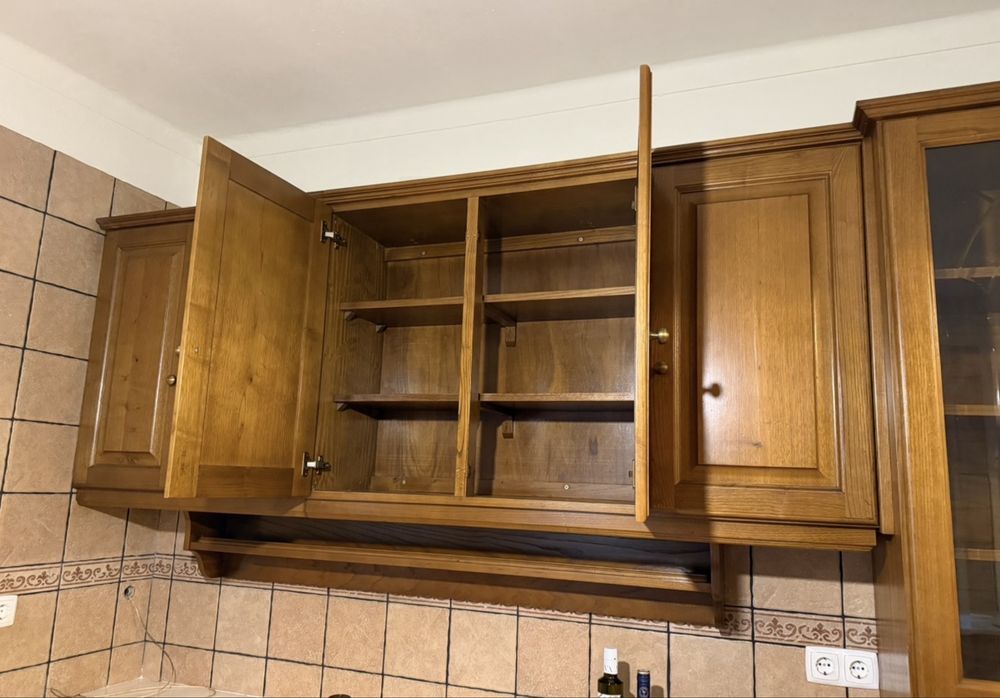 Cozinha completa em madeira maciça + eletrodomésticos