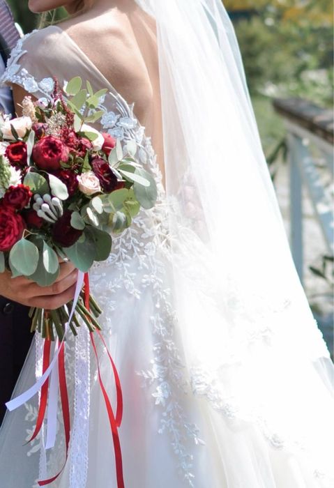 Весільна сукня 42-44