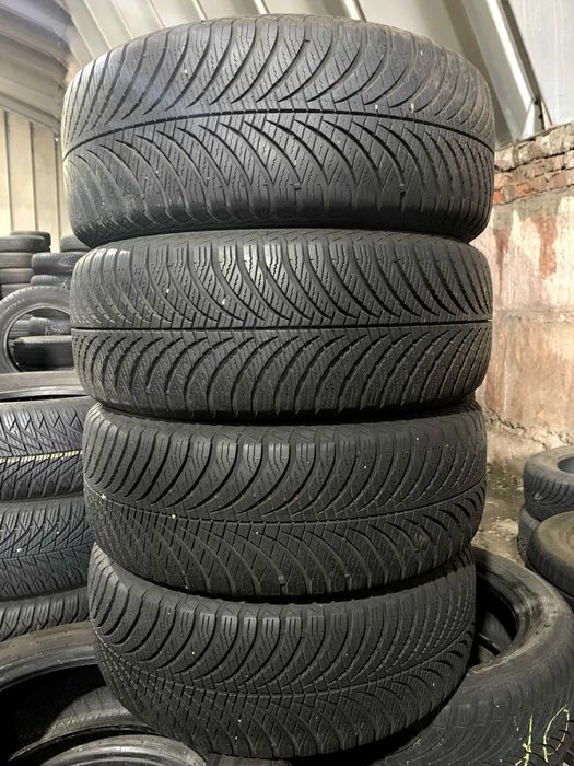 Склад шин б/в. 205/60 R15 Goodyear Vector 4 Seasons Gen-2