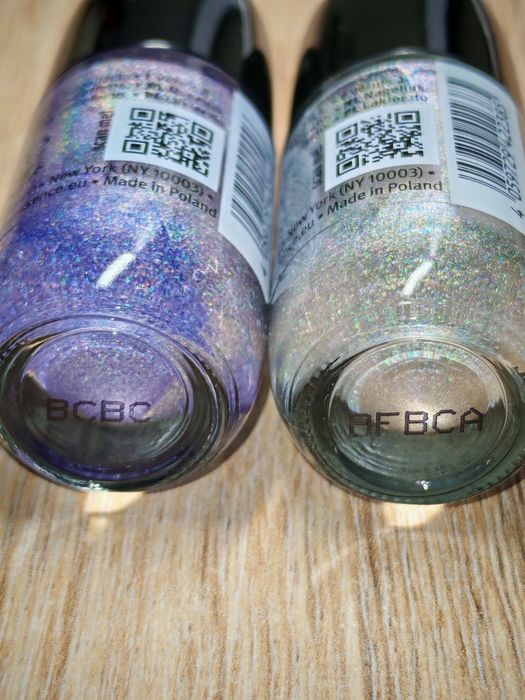 Zestaw 2 x lakier holograficzny HoloBomb Essence