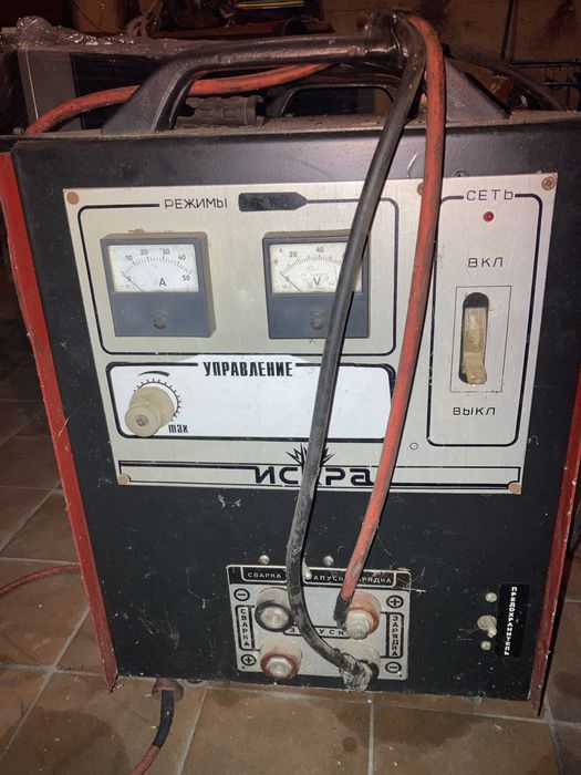 Сварка Запуск Зарядка Іскра