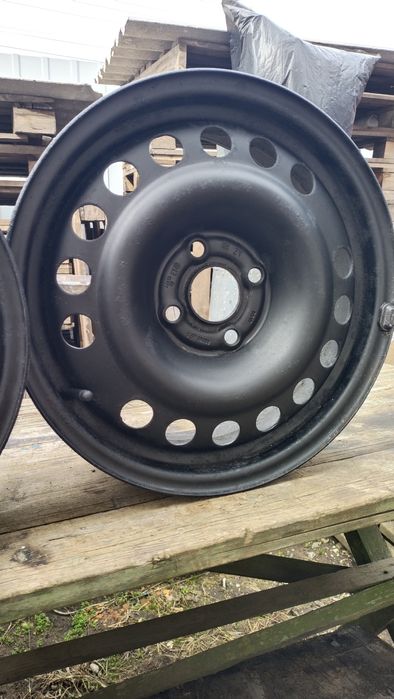 Диски колеса R 15 розболтовка 4*110мм в.д 56мм