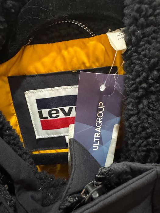 Мужская темно синяя пуховая парка Levis  р. -  L