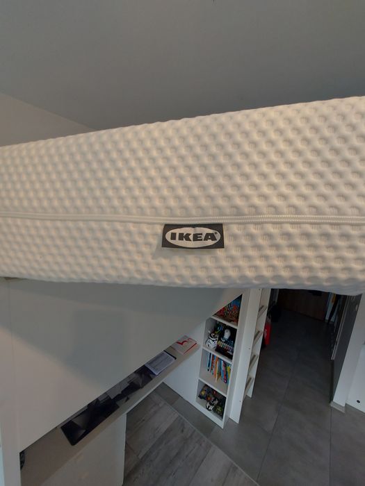 Łóżko piętrowe z biurkiem i szafą + materac