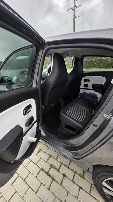 Renault Twingo Elétrico TECHNO