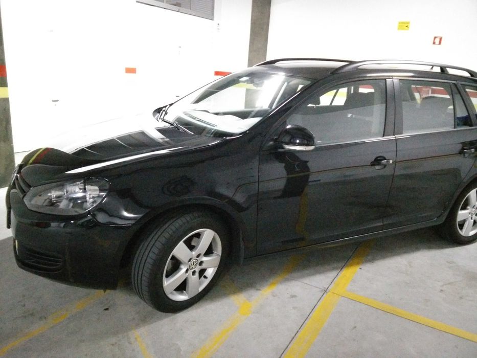 VW Golf Sportsvan 1.6TDI — photo 2
