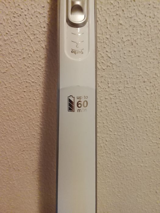 Aspirador Vertical Sem Fios BOSCH Com Carregador