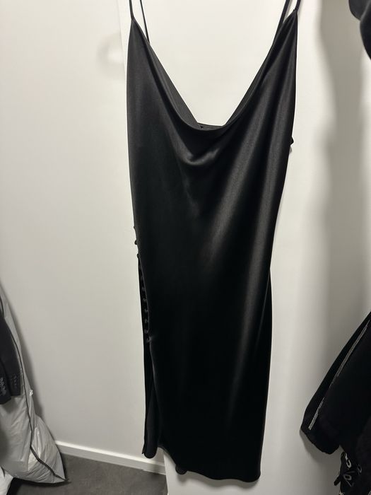 Плаття  сукня Zara М сатин міді