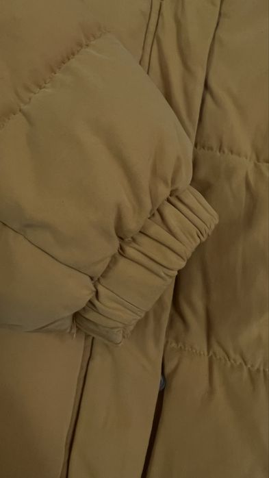 Куртка mango на 4/5 років