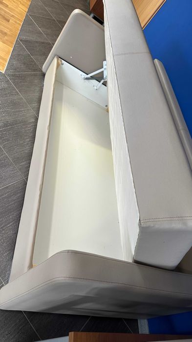 Kanapa / sofa (2 kolory do wyboru - odcienie kremu i beżu)