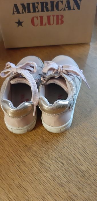 Buty dla dziewczynki rozmiar 26