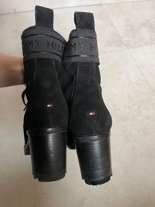 Skórzane botki Tommy Hilfiger Czarne