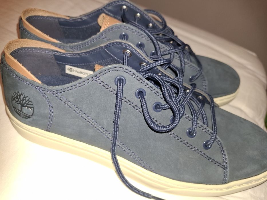 Vendo tenis da Timberland  novos azuis pele 42