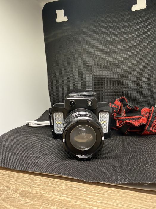 Latarka człowa taktyczna