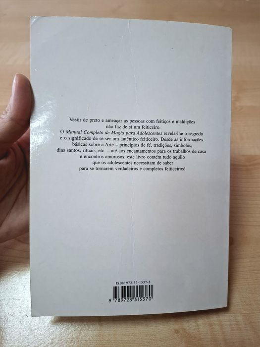 Livro Manual Completo de Magia para Adolescentes