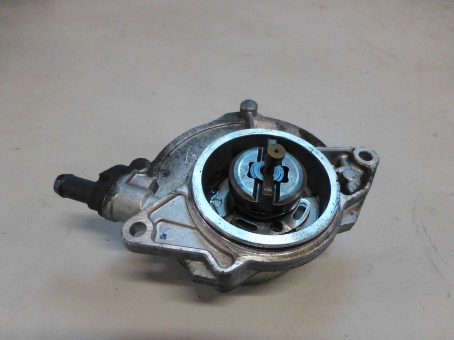 AUDI A6 C6 lift 2,7 3,0 TDI CAN CDY vacum pompa podciśnienia 059145100K
